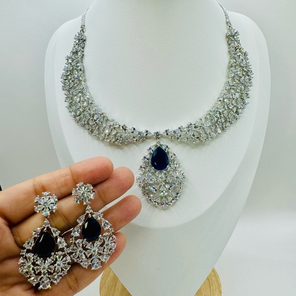 Cubic Zirconia Jewelry Set - Picture 1 of 3